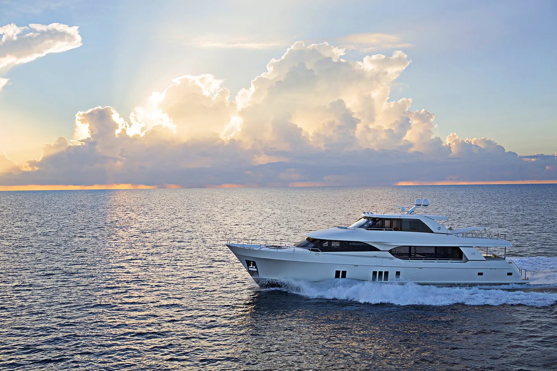 1995-Yacht