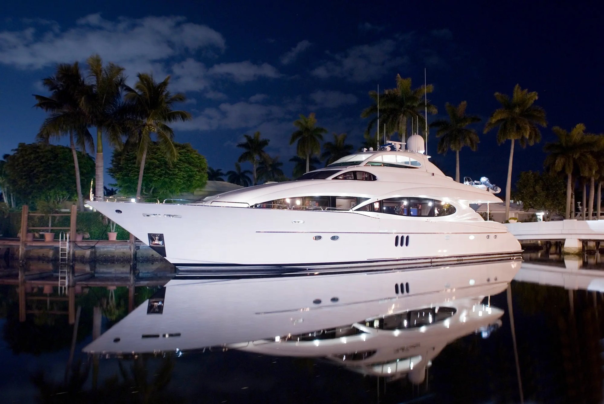 1997-Yacht