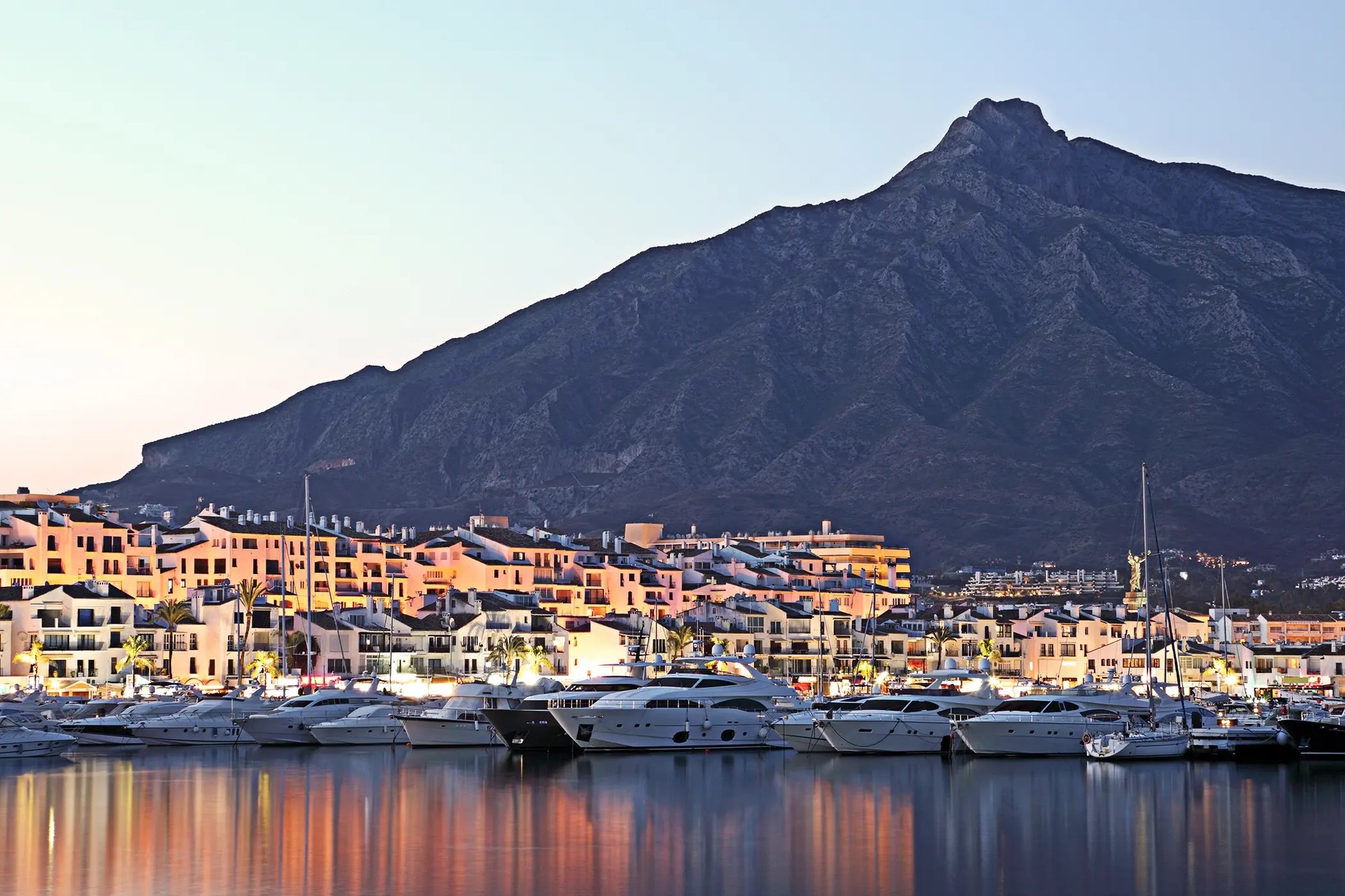 2000-Yacht