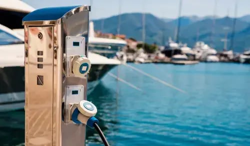 The Advantages of a Dual Marine Shore Power Cord Input Converter